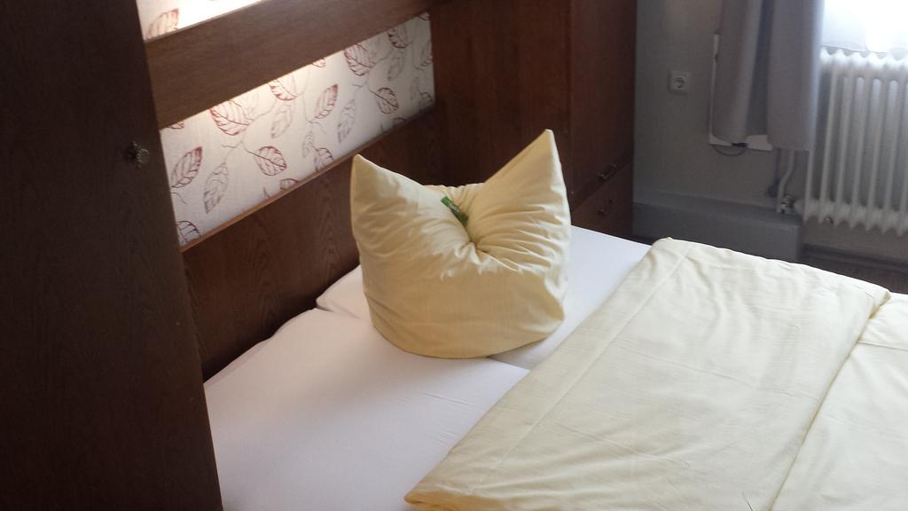 Hotel Krone Ruedesheim Rudesheim am Rhein Bagian luar foto